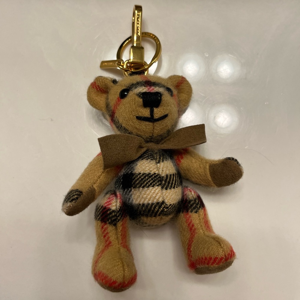 Burberry bear keychain